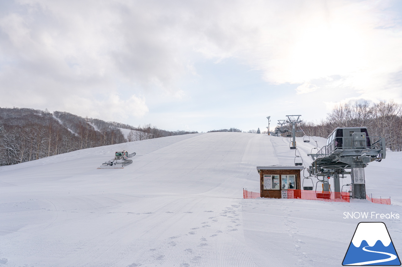 増毛町営暑寒別岳スキー場｜なんと、現在の積雪は、驚異の「280cm」！豪雪当たり年の暑寒別岳スキー場、最高です。